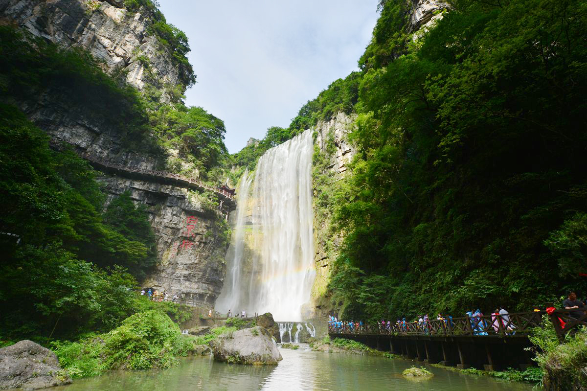湖北第一、全國(guó)第四的三峽大瀑布
